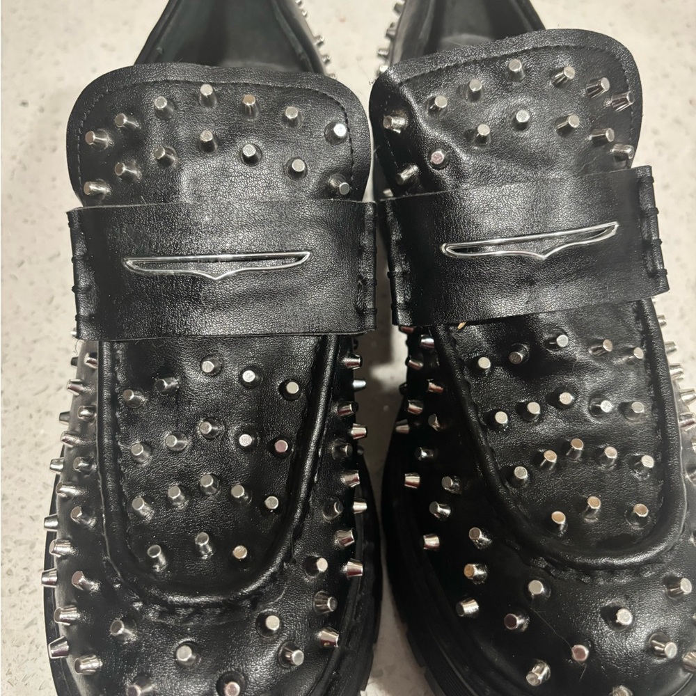 Steve Madden Shoes size 8